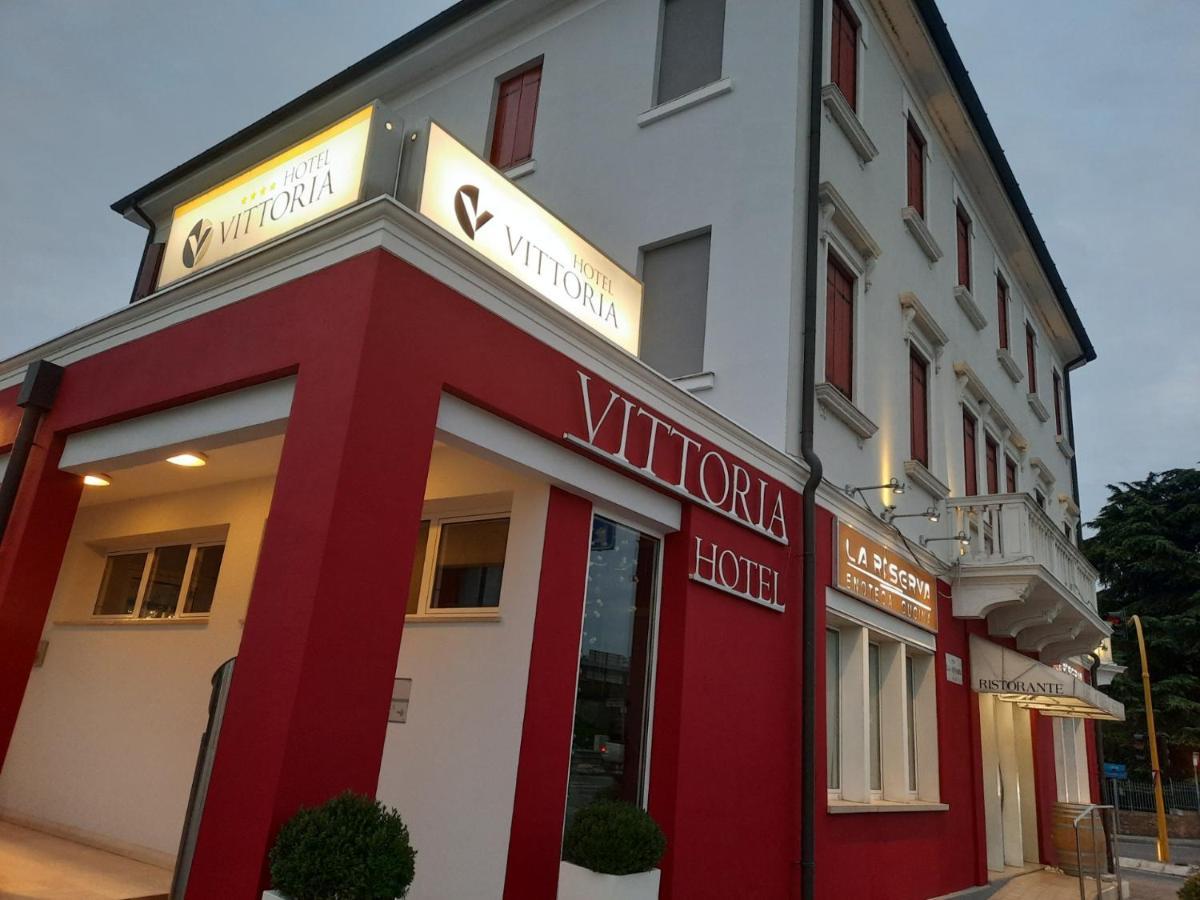 Hotel Vittoria Rubano Exterior photo